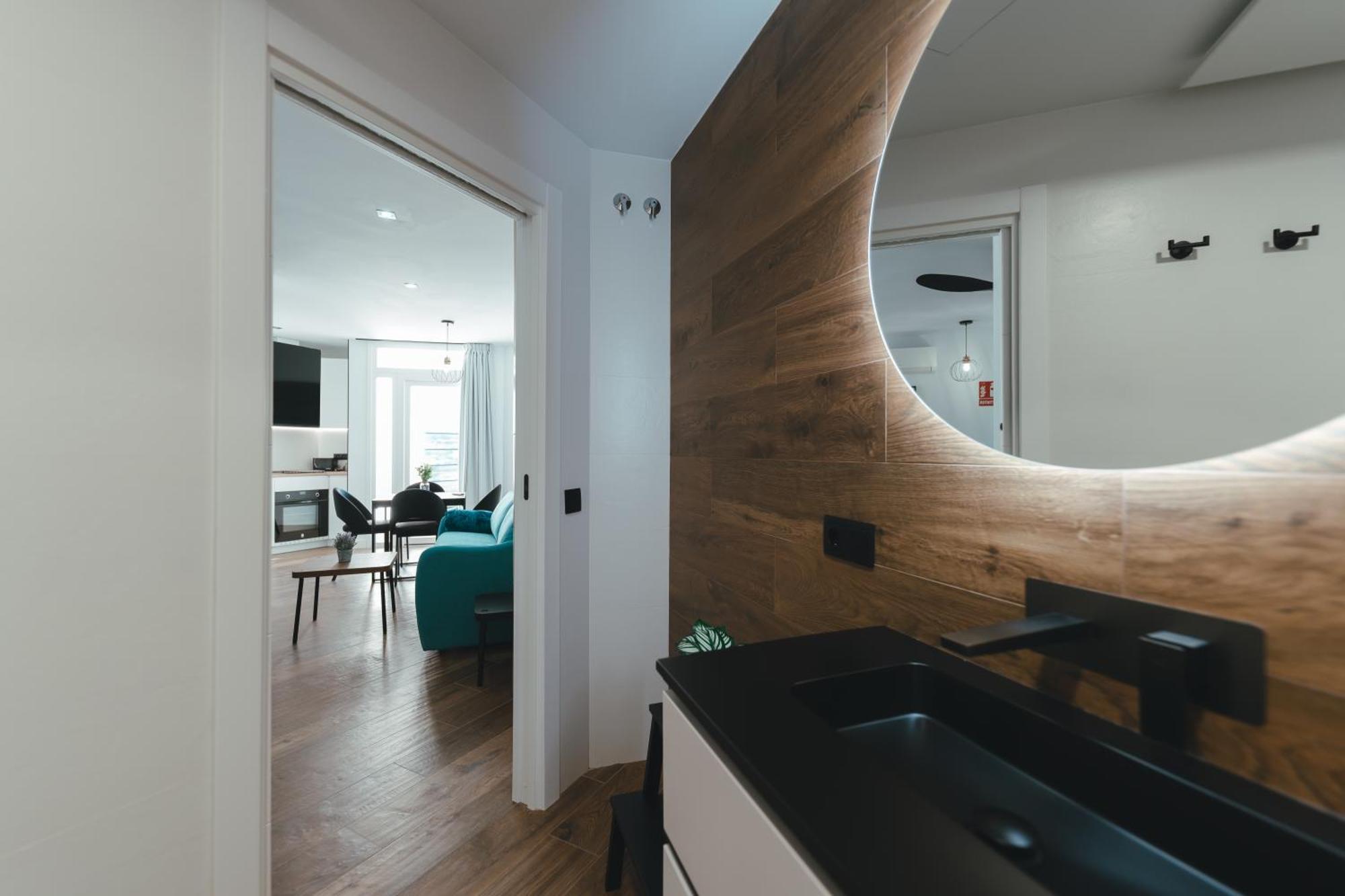 Macarena Suites Caces Εξωτερικό φωτογραφία